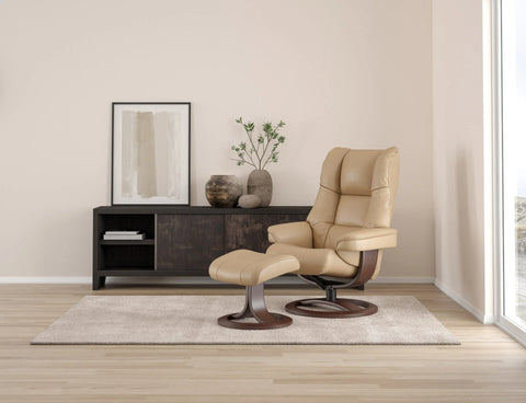IMG Nordic 60 compact leather recliner at Recliner & Co Brisbane showroom.